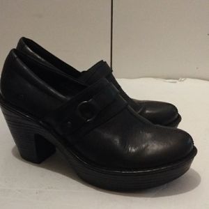 Born Black Hadden Platform Slip on Clogs,size 8.5